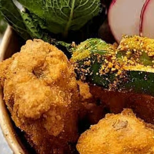 Zaab Chicken Wings.