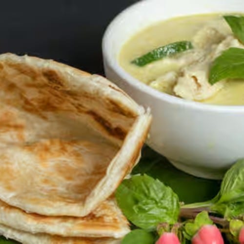 Roti Served with Green Curry.